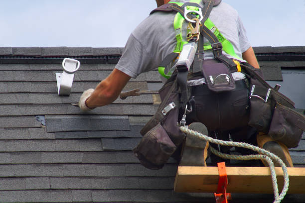 Quick and Trustworthy Emergency Roof Repair Services in North Royalton, OH